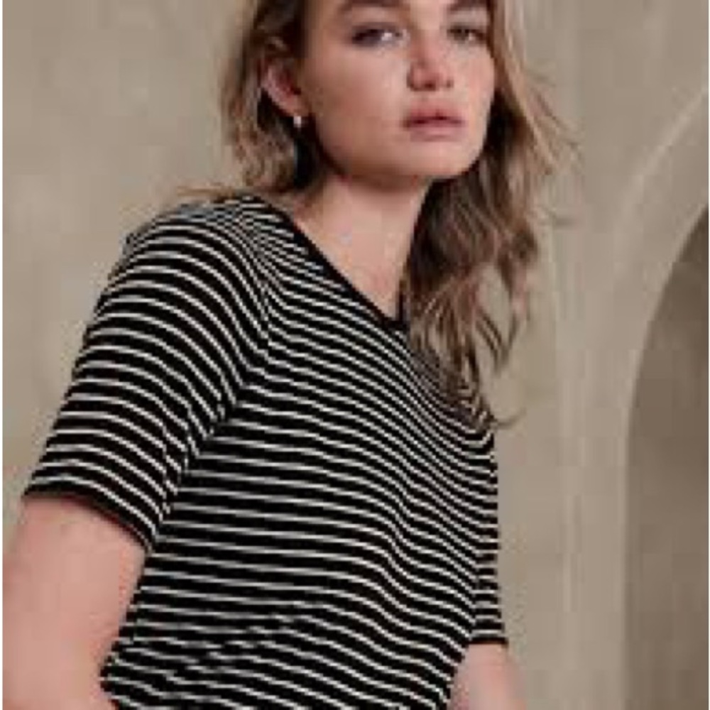 Banana republic linen stripe shirt